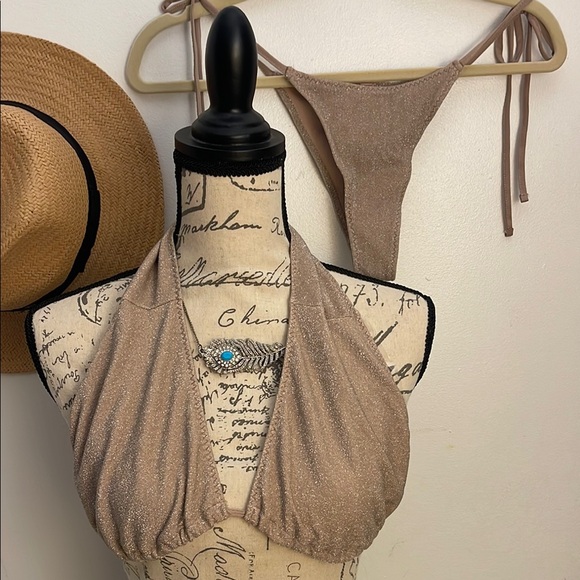Bozzolo | Cream Shimmery Bikini Set Size Medium - Picture 1 of 8